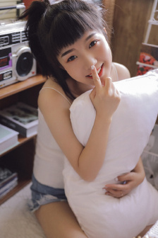 《荡女淫春》在线观看